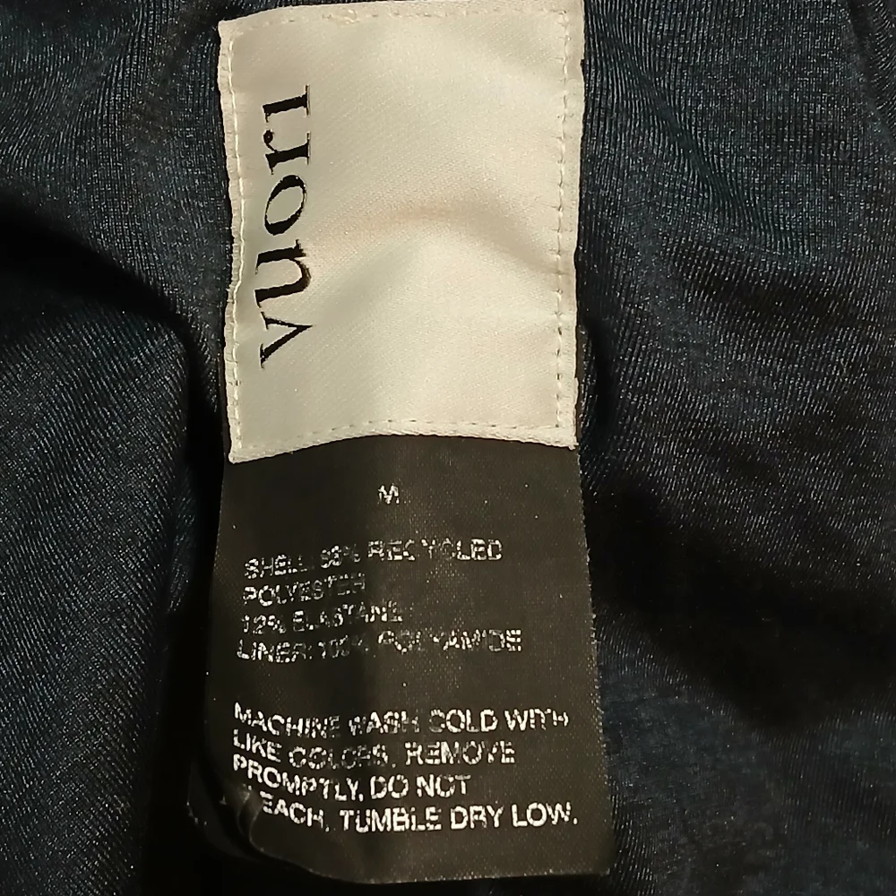 Vuori Mens Medium Sunday Element Jacket Sage View On Sleeve - Picture 13 of 13